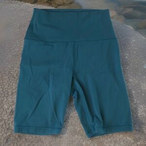 Athleta Transcend 7" Bike Short Women’s Activewear Teal Size XS